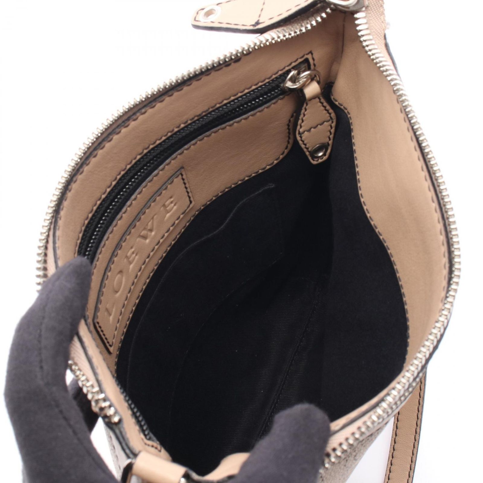 ロエベ LOEWE ショルダーバッグ リピートアナグラム ベージュ レザー 