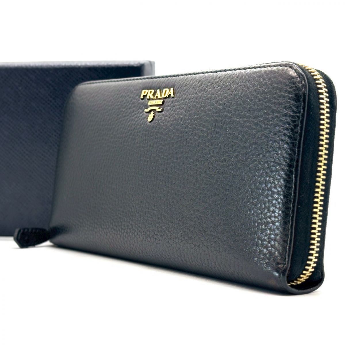 美しく整う収納力】 PRADA 長財布 ラウンドファスナー レザー 美しく整う収納力】 PRADA 長財布 ラウンドファスナー レザー