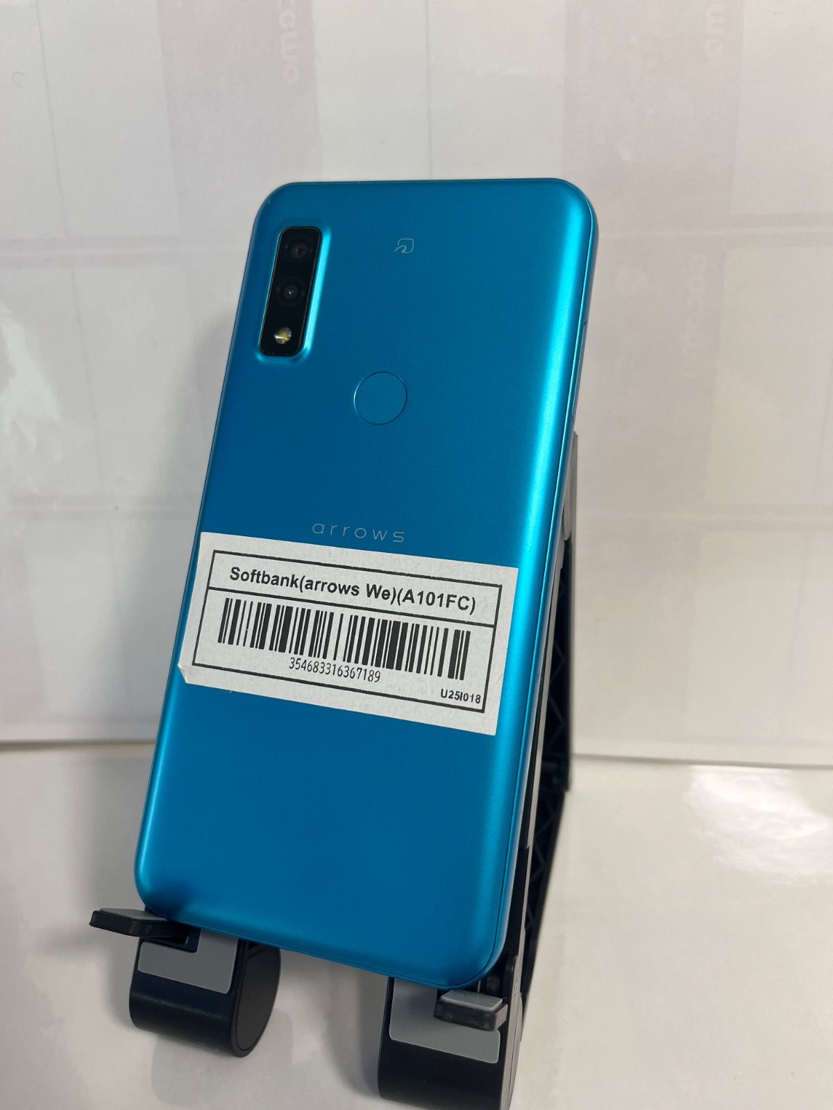 美品】Arrows We Softbank 64GB A101FC ブルー - メルカリ