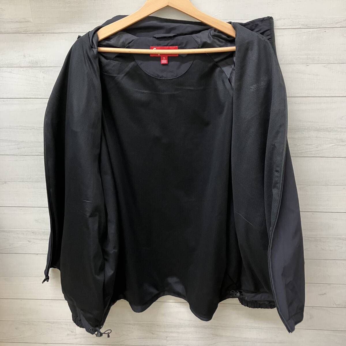 Supreme シュプリーム ナイロンジャケット Contrast Piping Track