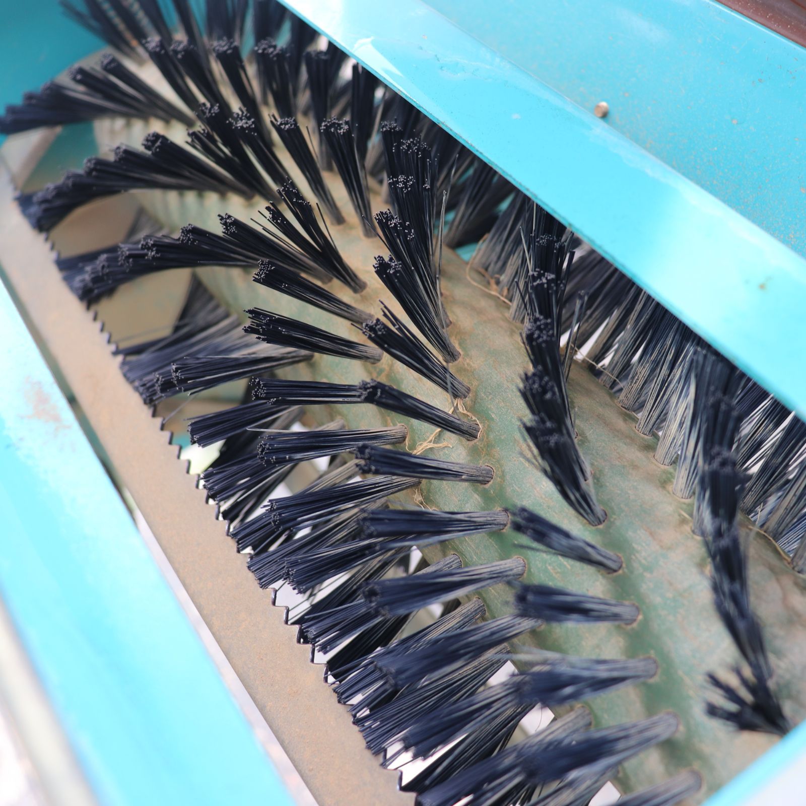 【福岡県みやま市】クボタ 播種機 SR-231KRW 100V 折り畳み 新潟発 クボタ 播種機 SR-231KRW 単相100V ブルーきんぱ 折り畳み 播種