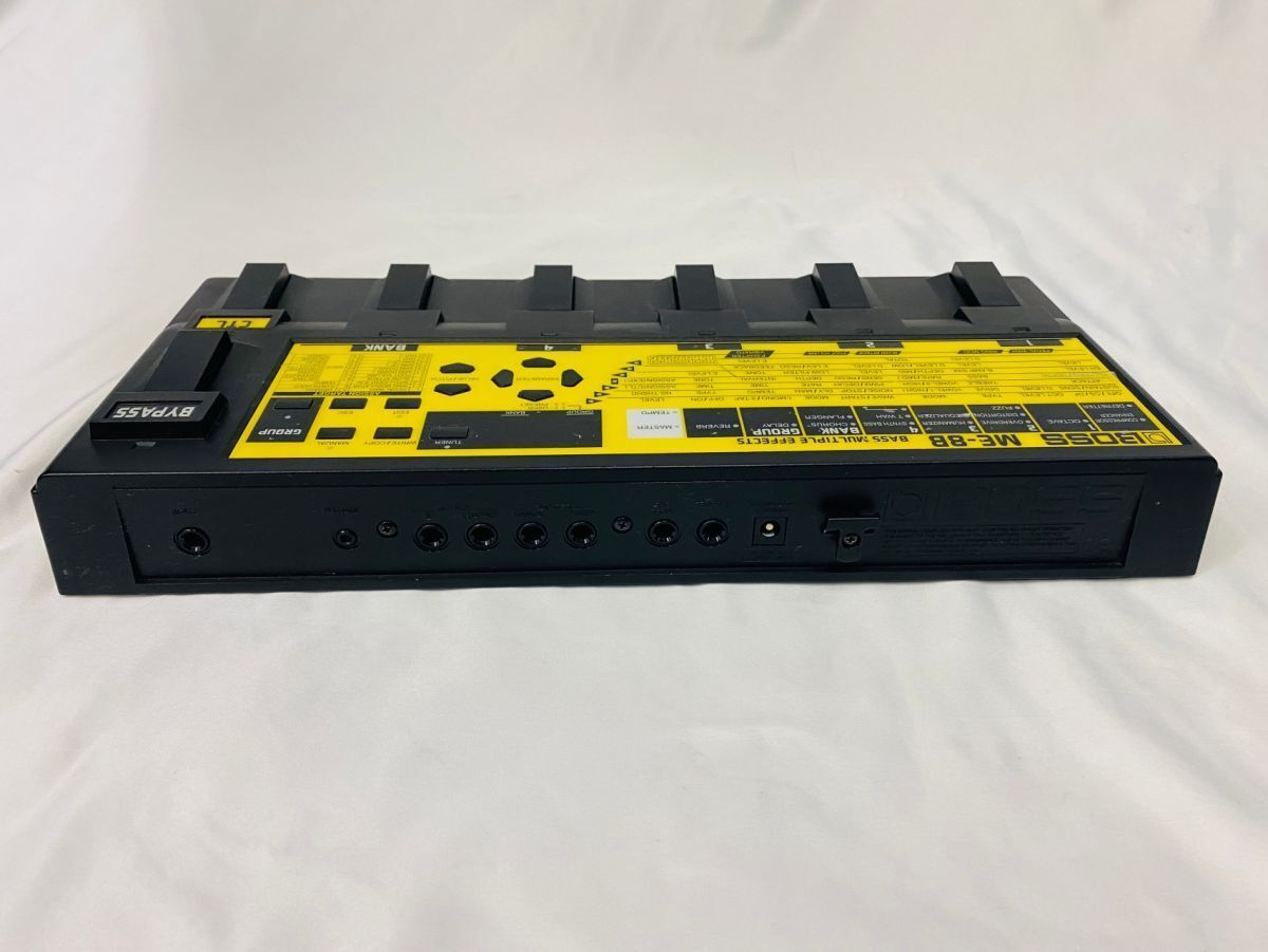 BOSS ME-8B BASS MULTIPLE EFFECTS ボス ベース用マルチエフェクター