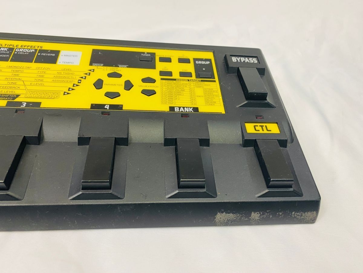 BOSS ME-8B BASS MULTIPLE EFFECTS ボス ベース用マルチエフェクター