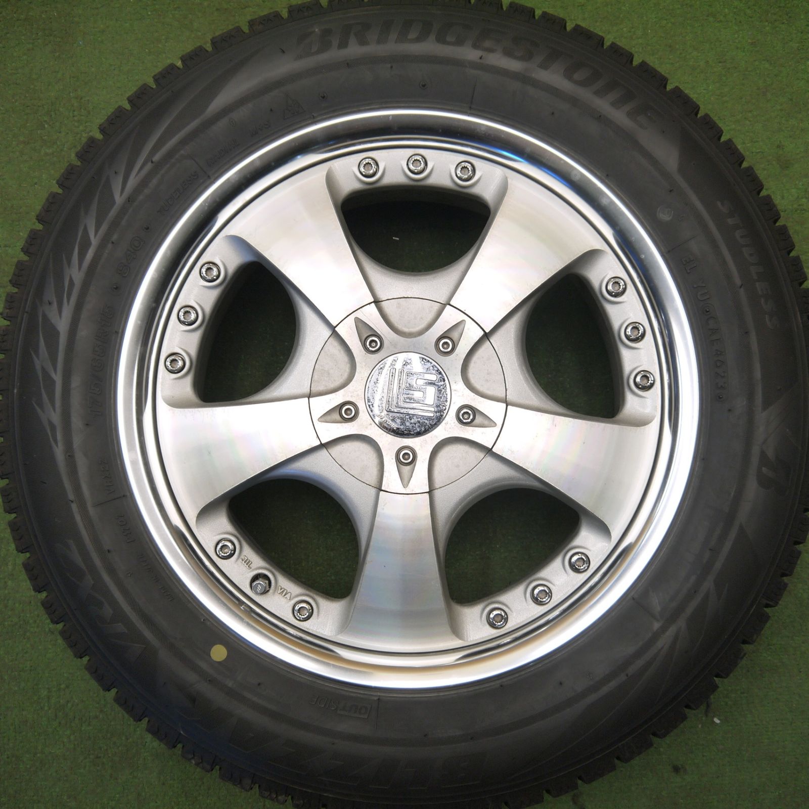 バリ溝！23年！9分☆WORK LS105 175/65R15 スタッドレス ブリヂストン 