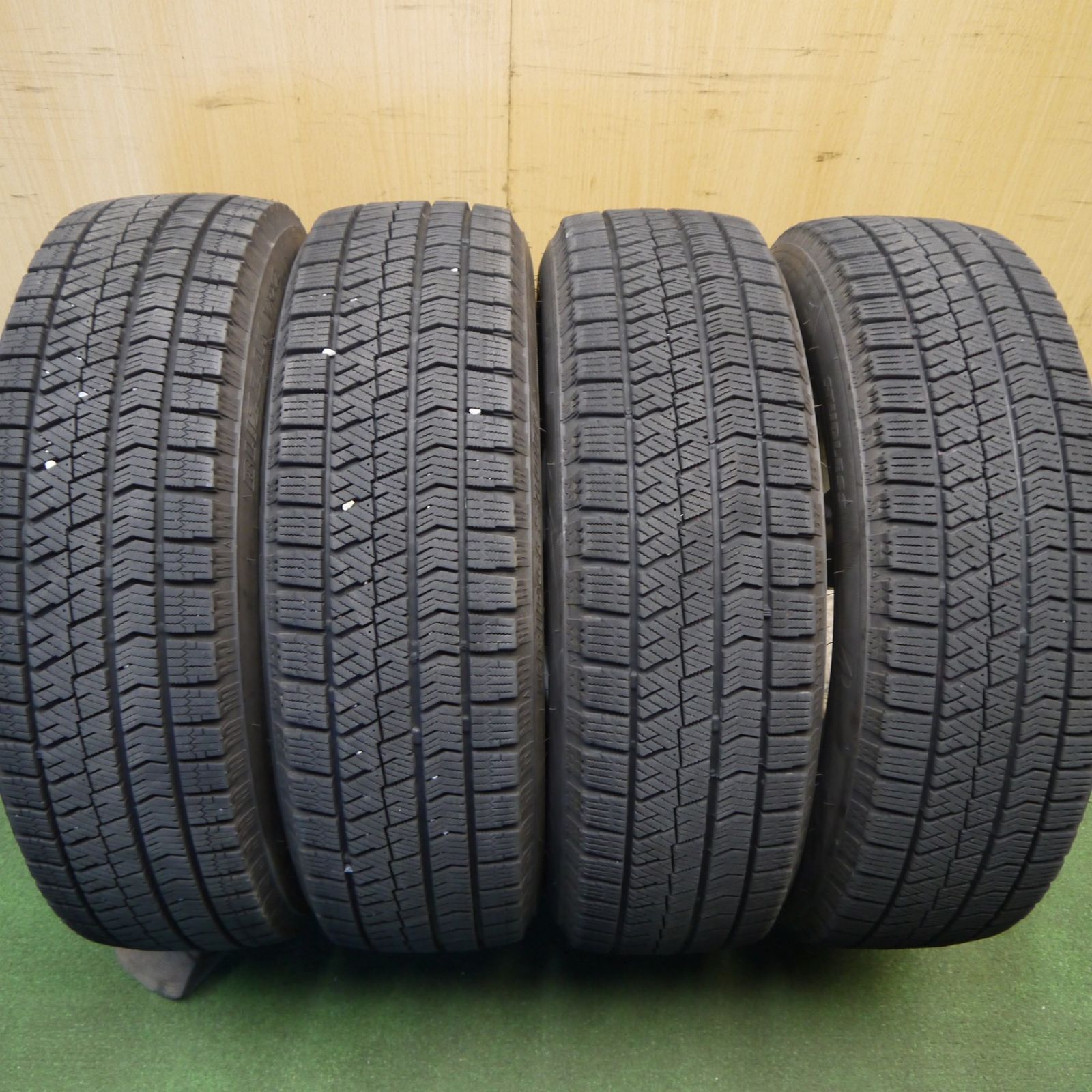 バリ溝！23年！9分☆WORK LS105 175/65R15 スタッドレス ブリヂストン 