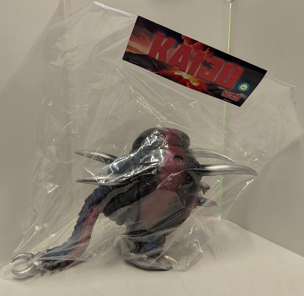 マーミット怪獣天国 円盤生物 ブラックエンド マーミット 怪獣天国 ウルトラマンレオ 円盤生物 ブラックエンド 黒