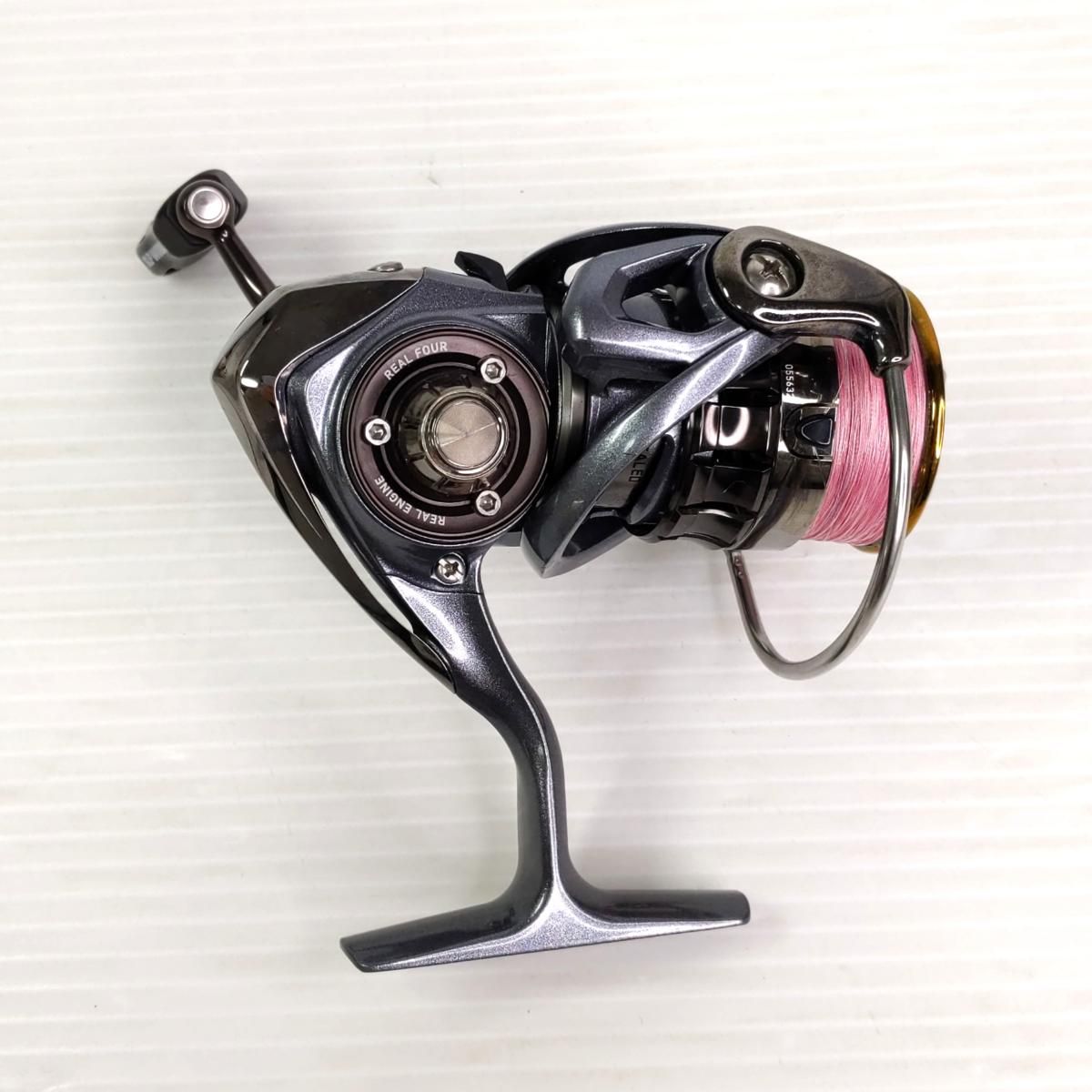 中古品】ダイワ スピニングリール 15 ルビアス2004 〇YR-54757〇