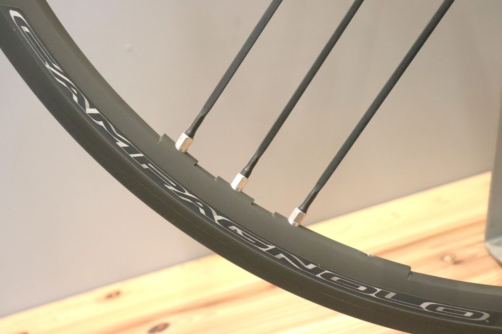 カンパニョーロ CAMPAGNOLO シャマルミレ SHAMAL MILLE アルミ