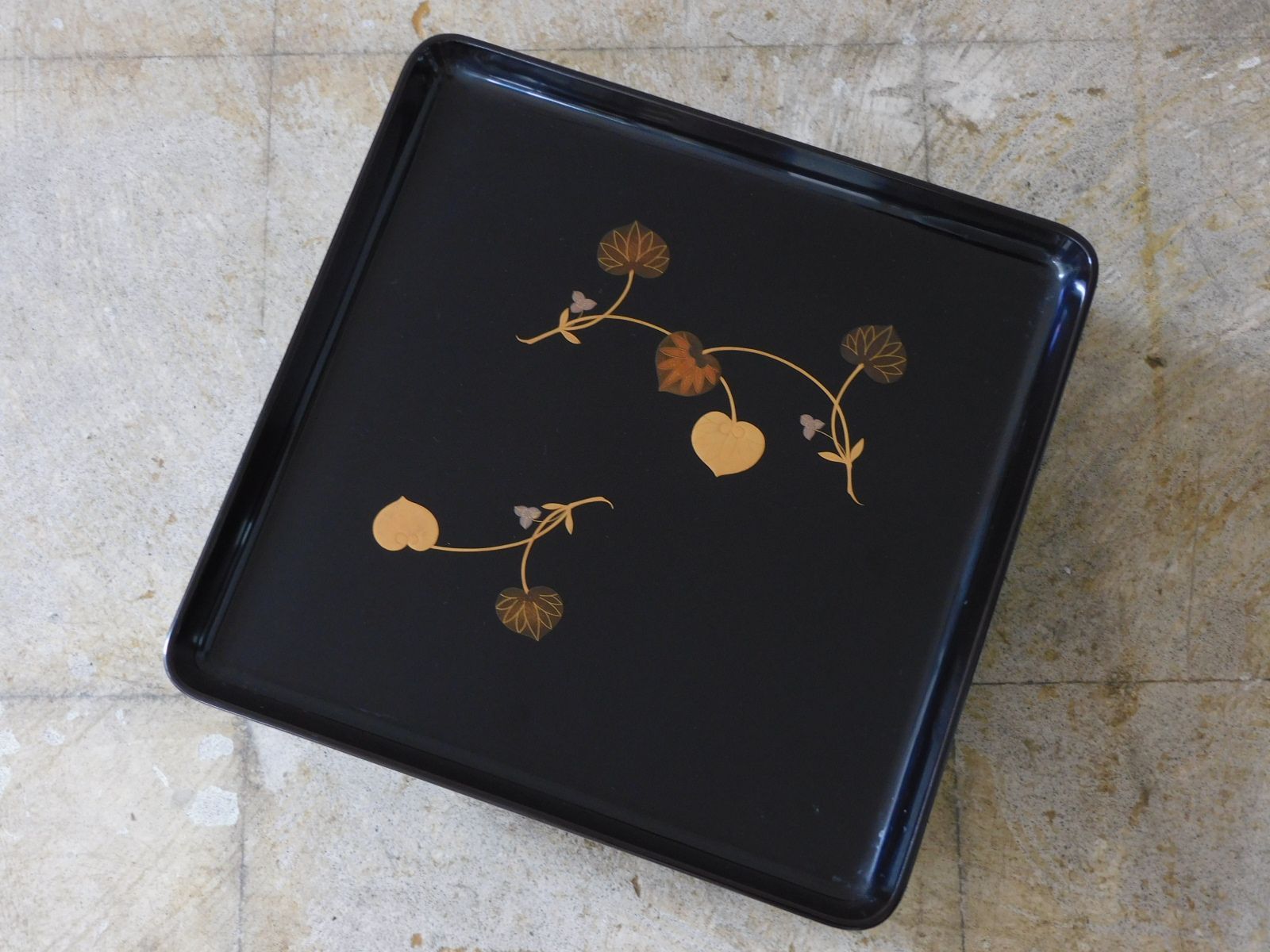 輪島塗 大野重一 鬼灯図 金蒔絵 四方膳 HK-a-06090 / 時代漆器 菓子器