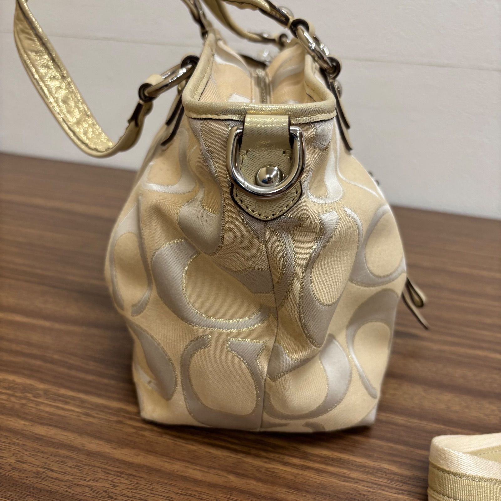 b) COACH コーチ ポピー Poppy ハンド ショルダー バッグ シグネチャー 
