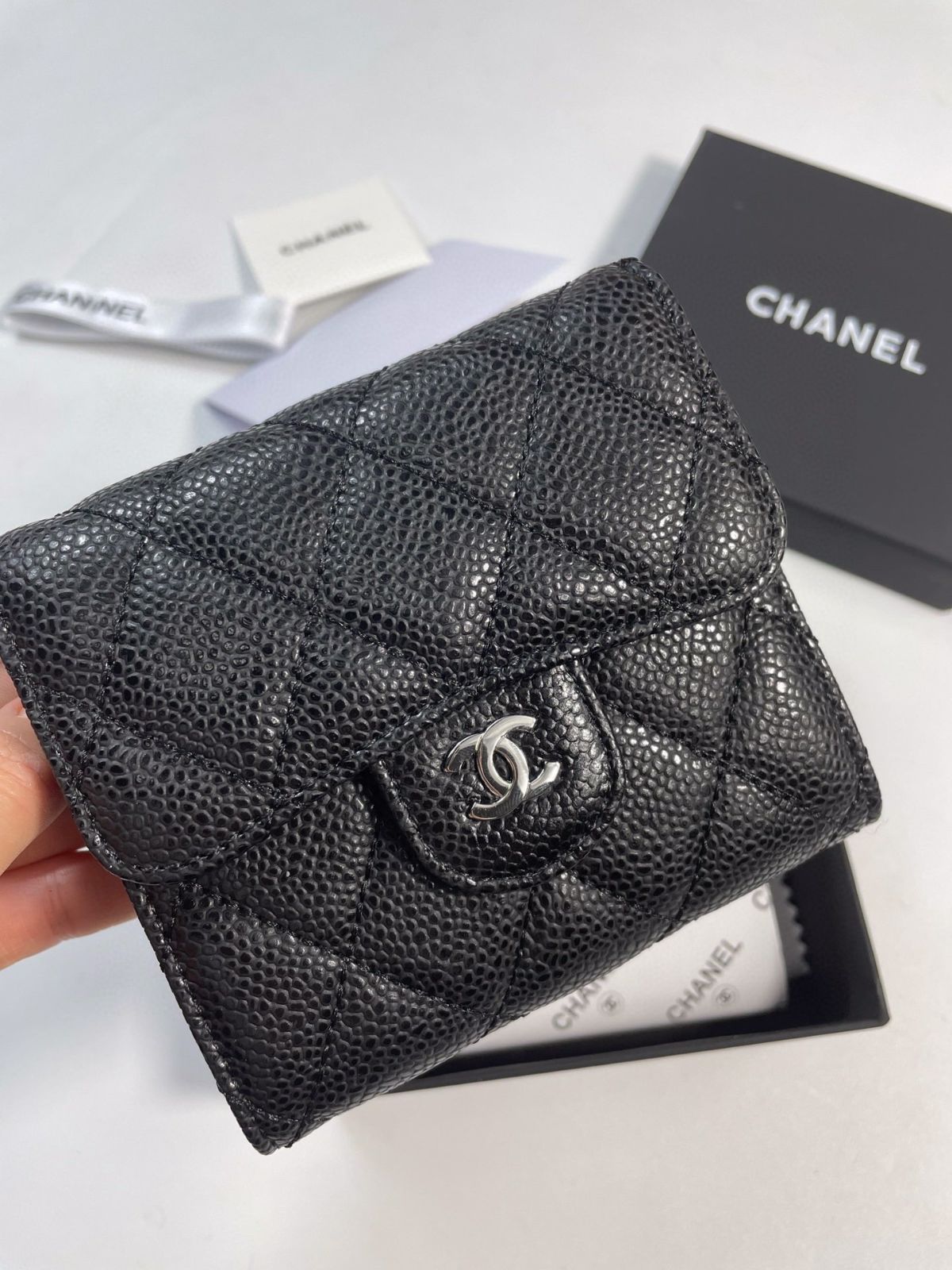 激レア 本日特価 CHANEL シャネル 折り財布 小銭入れ - メルカリ