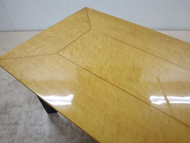 ◇展示品◇ IDC大塚家具 最高級 バーズアイ メープル スプレンダー