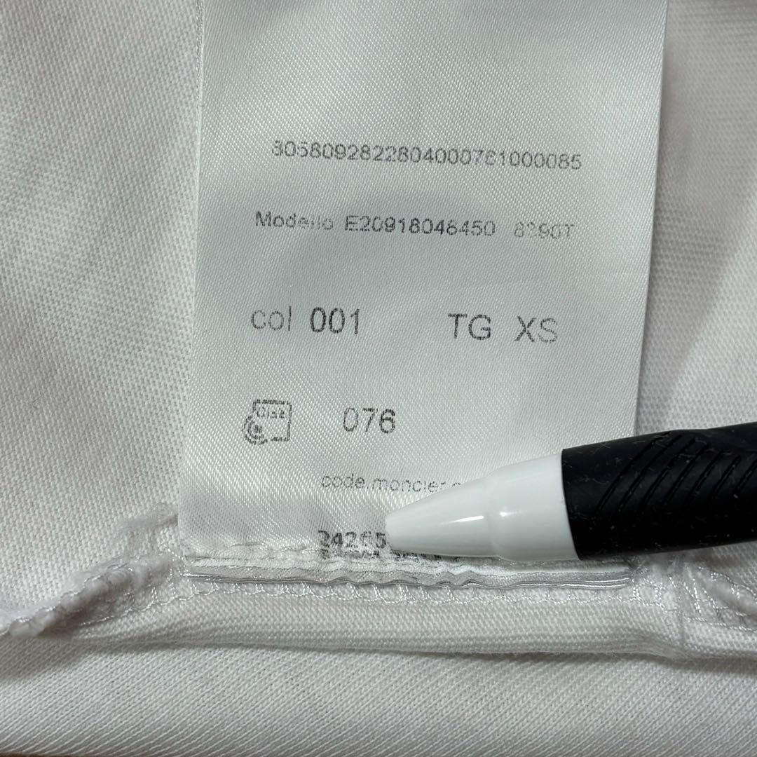 モンクレール 赤ロゴ プリント ワッペン XS Tシャツ 国内正規品 5S352 