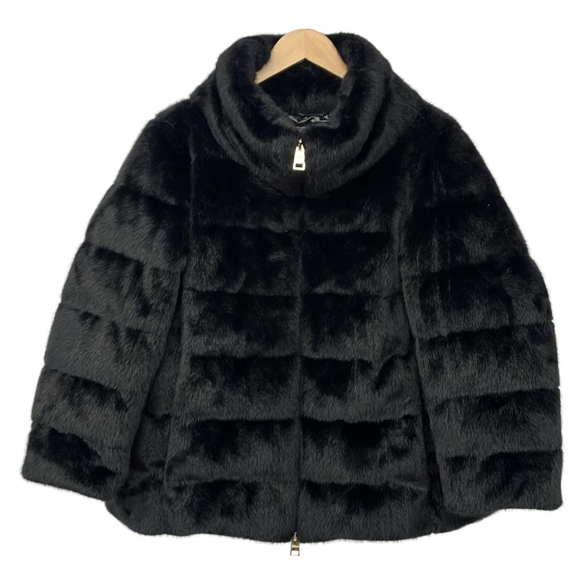 美品 Hernoヘルノ ジャケット ブラック サイズ50 ヘルノ ダウン 