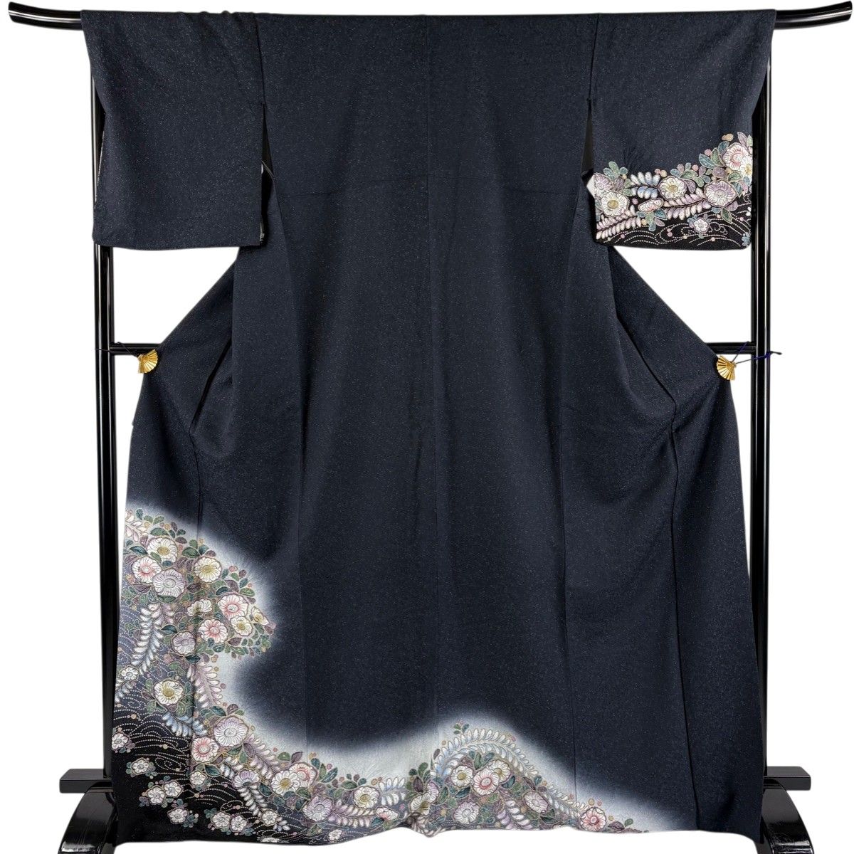 美品】 付下げ 身丈170cm 裄丈67.5cm L 袷 草花 金彩 銀通し 濃紺 正絹 