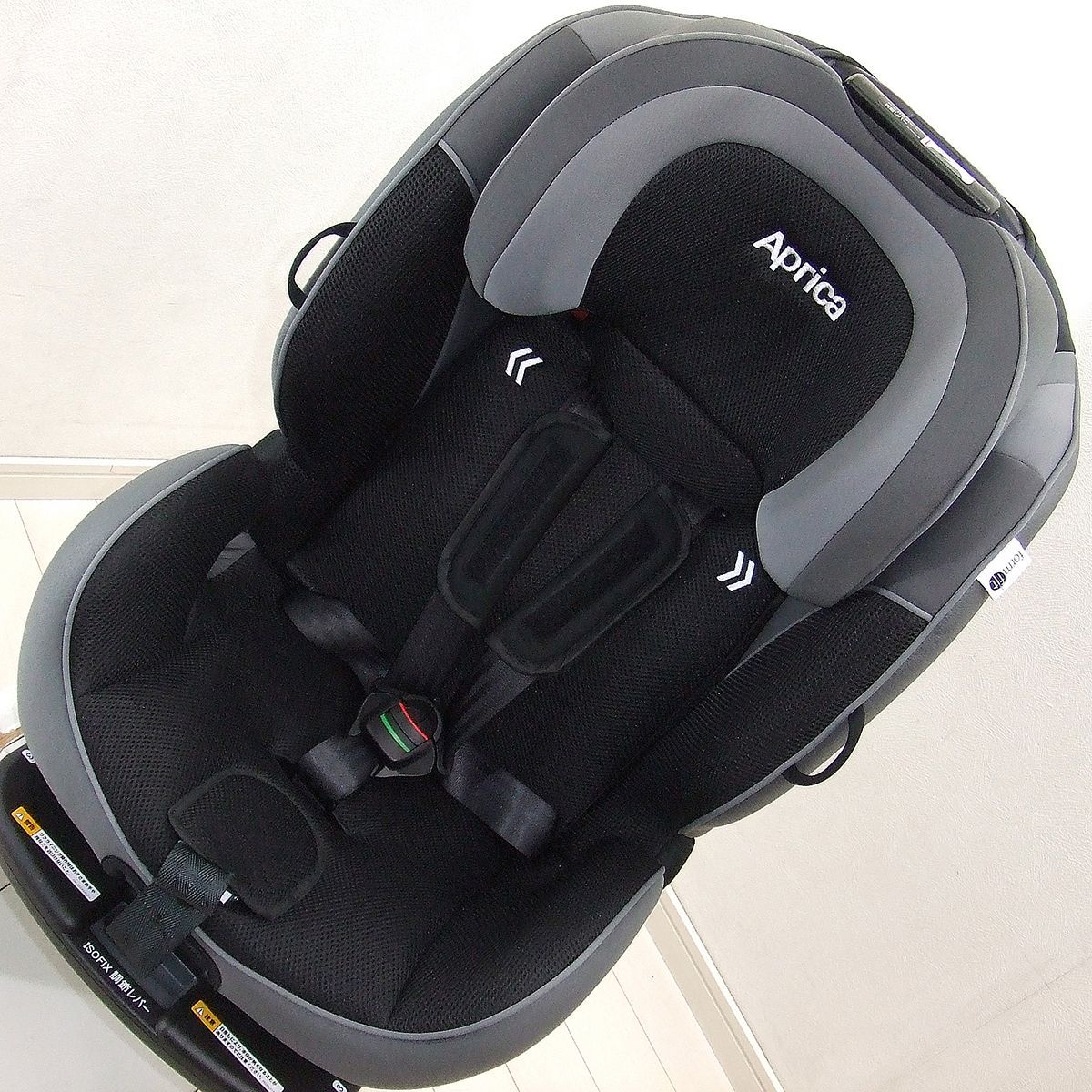 ジュニアシート アップリカ フォームフィットAB form fit ISOFIX