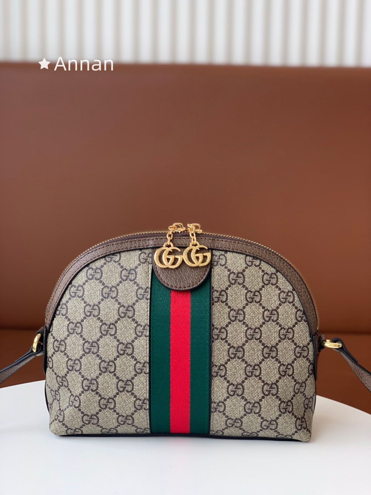 美品 GUCCI グッチ オフィディア スモール ショルダーバッグ GG 美品 GUCCI グッチ オフィディア スモール ショルダーバッグ GG