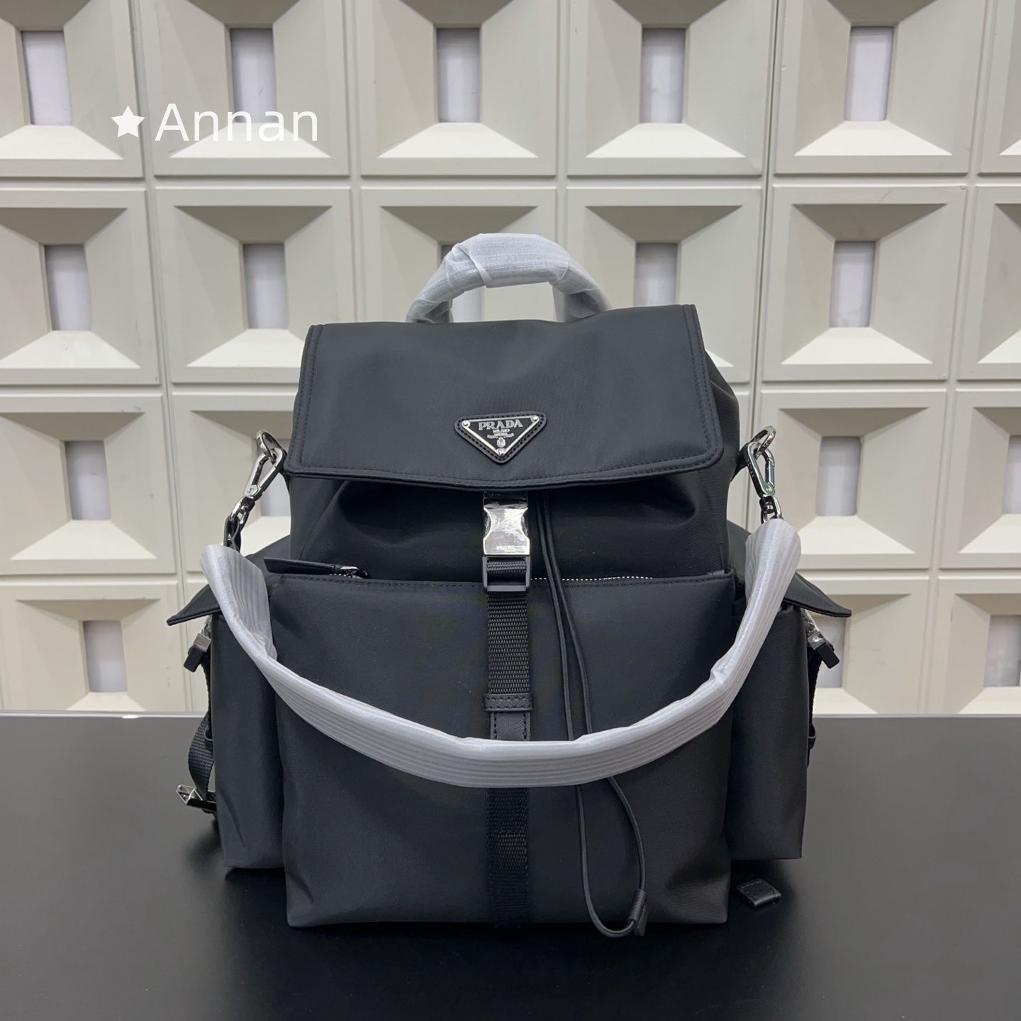 未使用品】最終値下げ メンズ PRADA プラダ リュック バックパック 