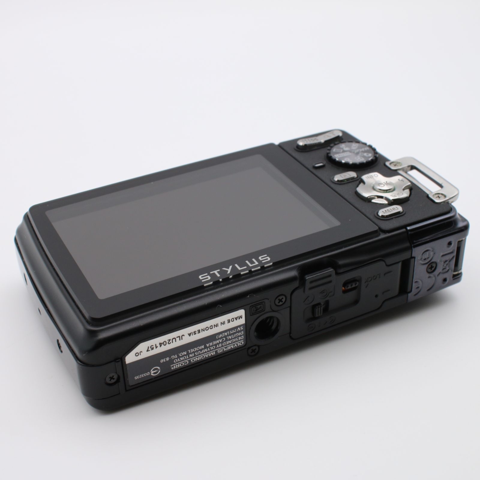 極上品】 OLYMPUS STYLUS TG-830 ブラック 防水性能10m 1600万画素 