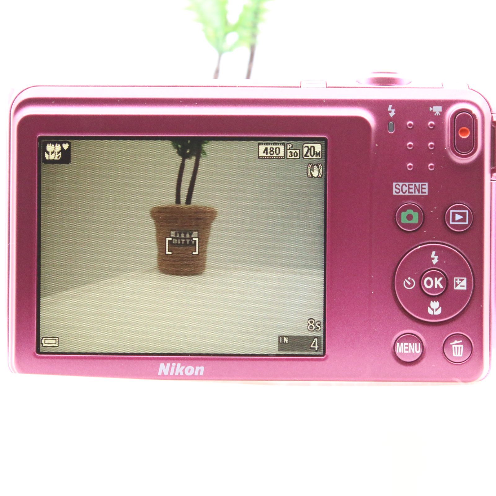 ほぼ新品】 Nikon COOLPIX S3700 ピンク 光学8倍ズーム 2005万画素