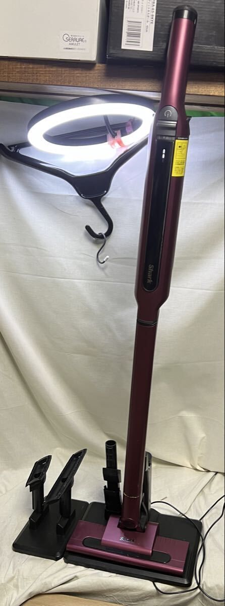 CS200JRD Shark シャーク ハンディクリーナー 充電式掃除機 ＠y 