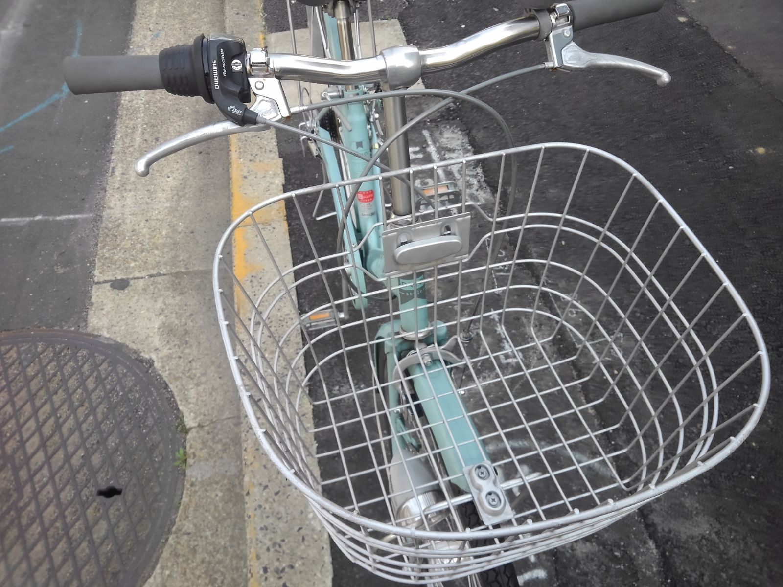 中古自転車４０４１　２７インチ　６段ギヤ　LEDオートライト 中古自転車4041 27インチ 6段ギヤ LEDオートライト