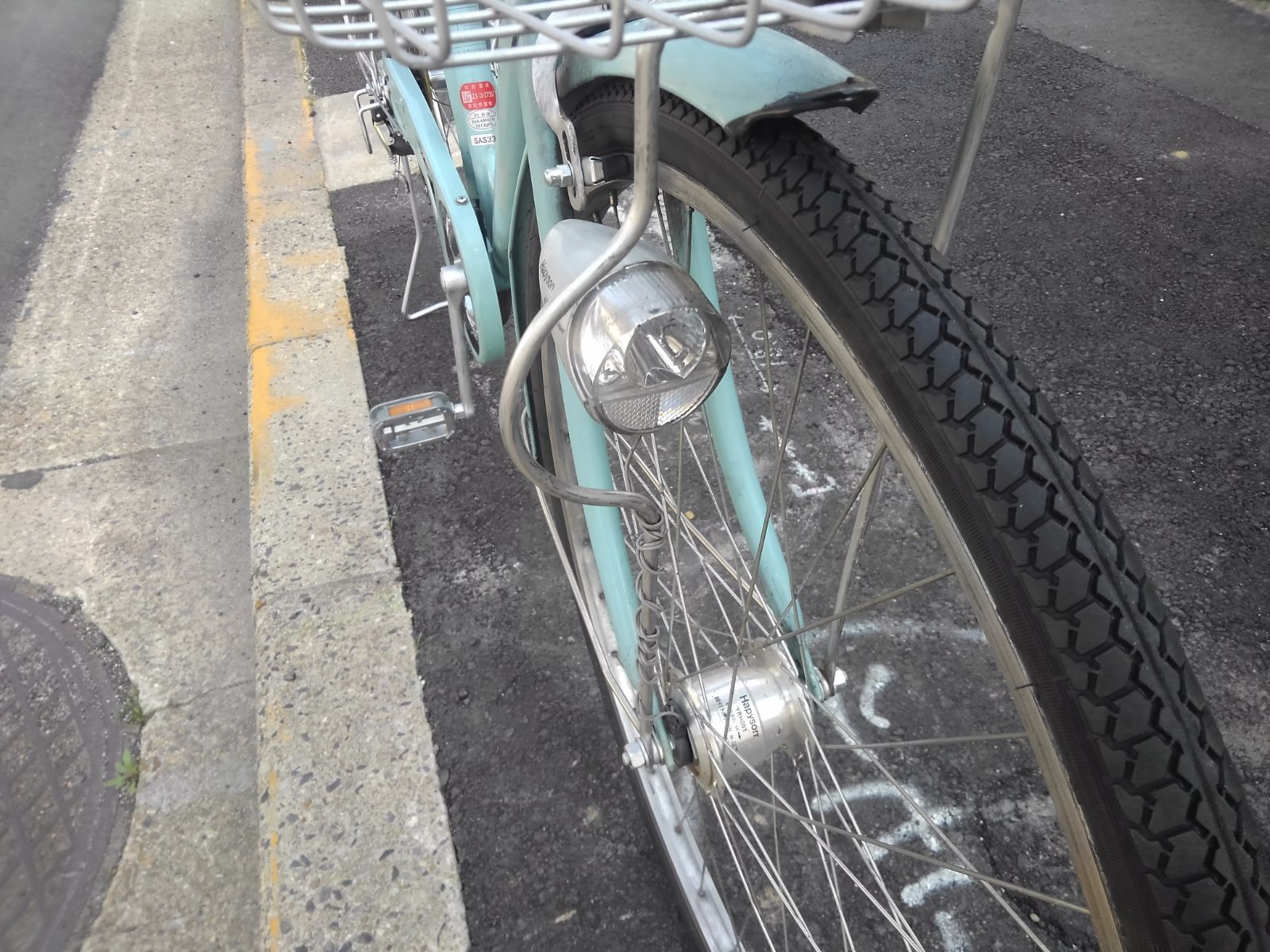 中古自転車４０４１　２７インチ　６段ギヤ　LEDオートライト 中古自転車4041 27インチ 6段ギヤ LEDオートライト
