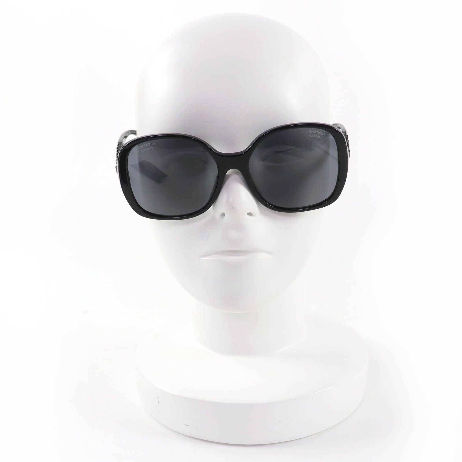 美品☆CHANEL シャネル 5470-Q-A ココマーク チェーン エナメルレザー使い サングラス ブラック 57□17 140 ケース付き イタリア製 レディース 美品☆CHANEL シャネル 5470-Q-A ココマーク チェーン エナメルレザー