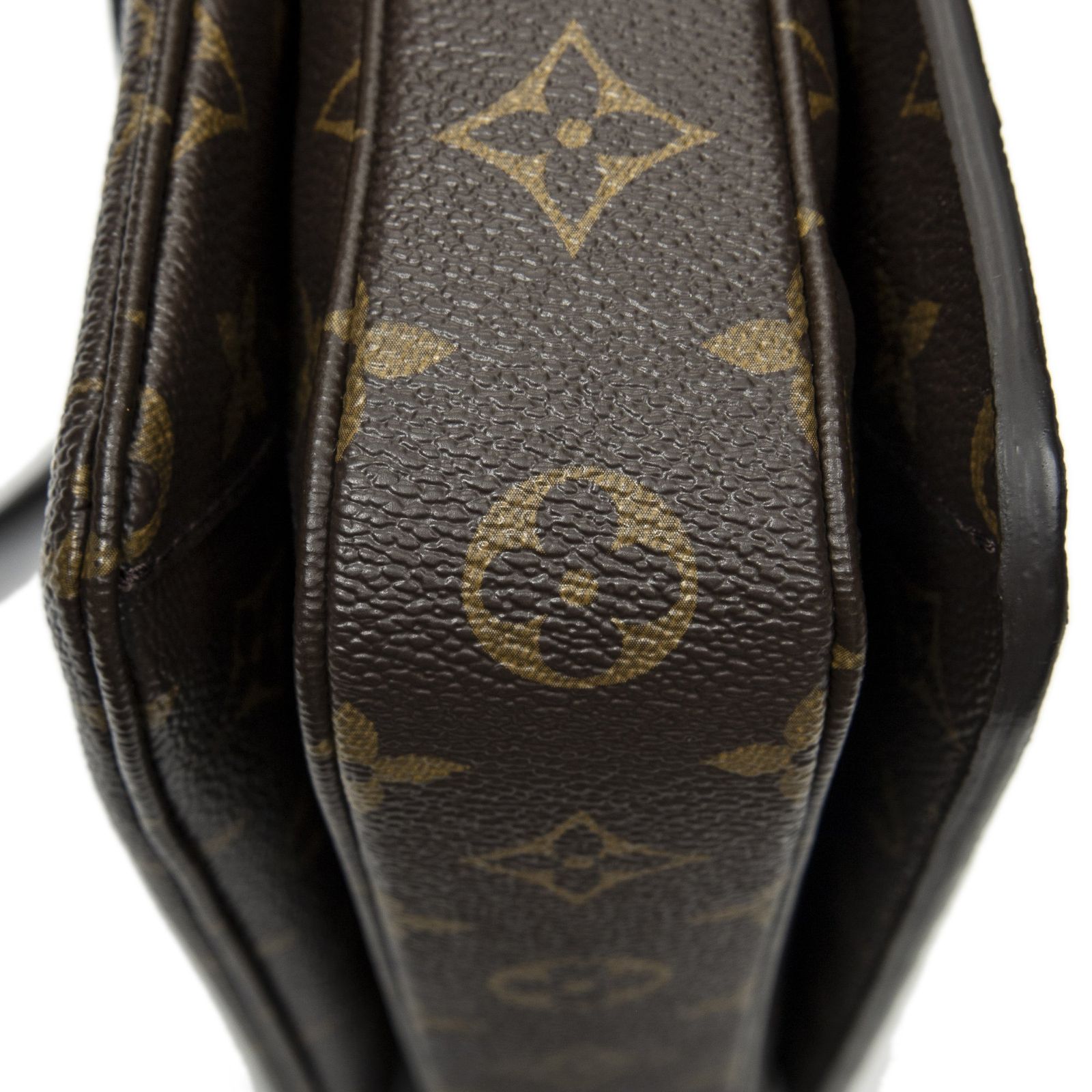 Buy from Japan Easily