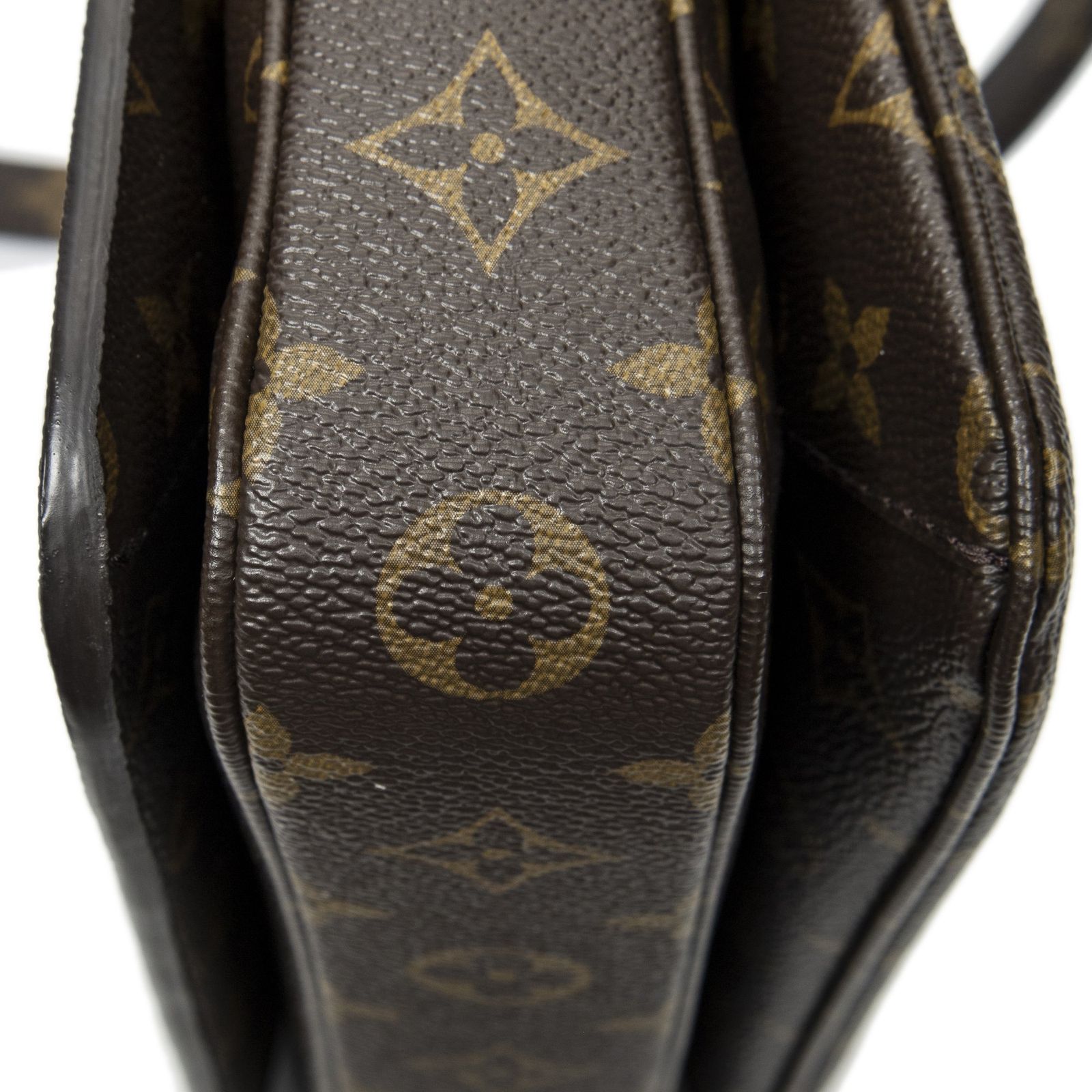 Buy from Japan Easily