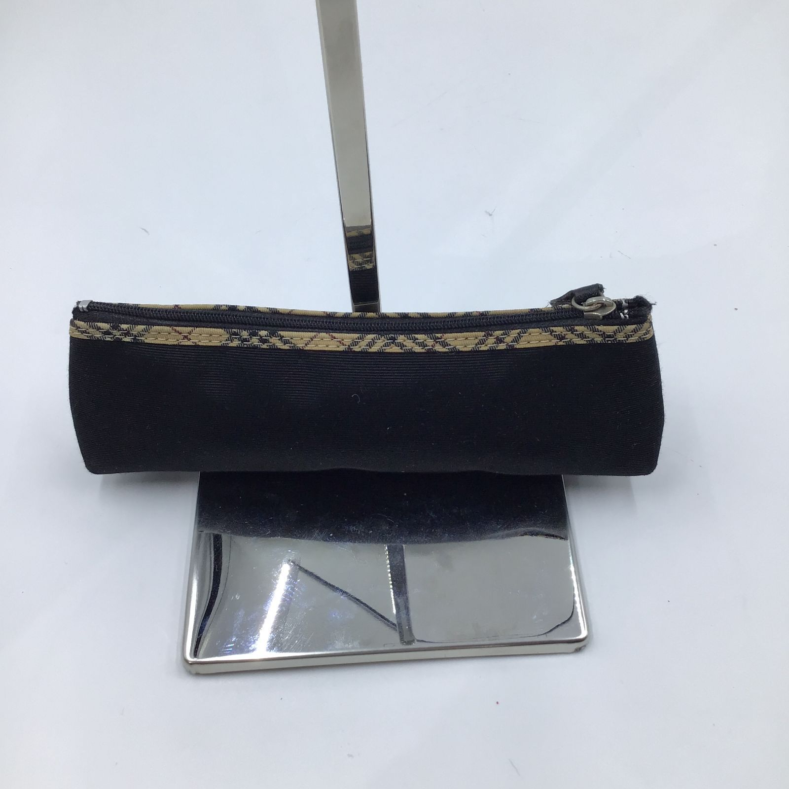 BURBERRY バーバリー ペンケース 筆箱 ノバチェック レザー 小物入れ
