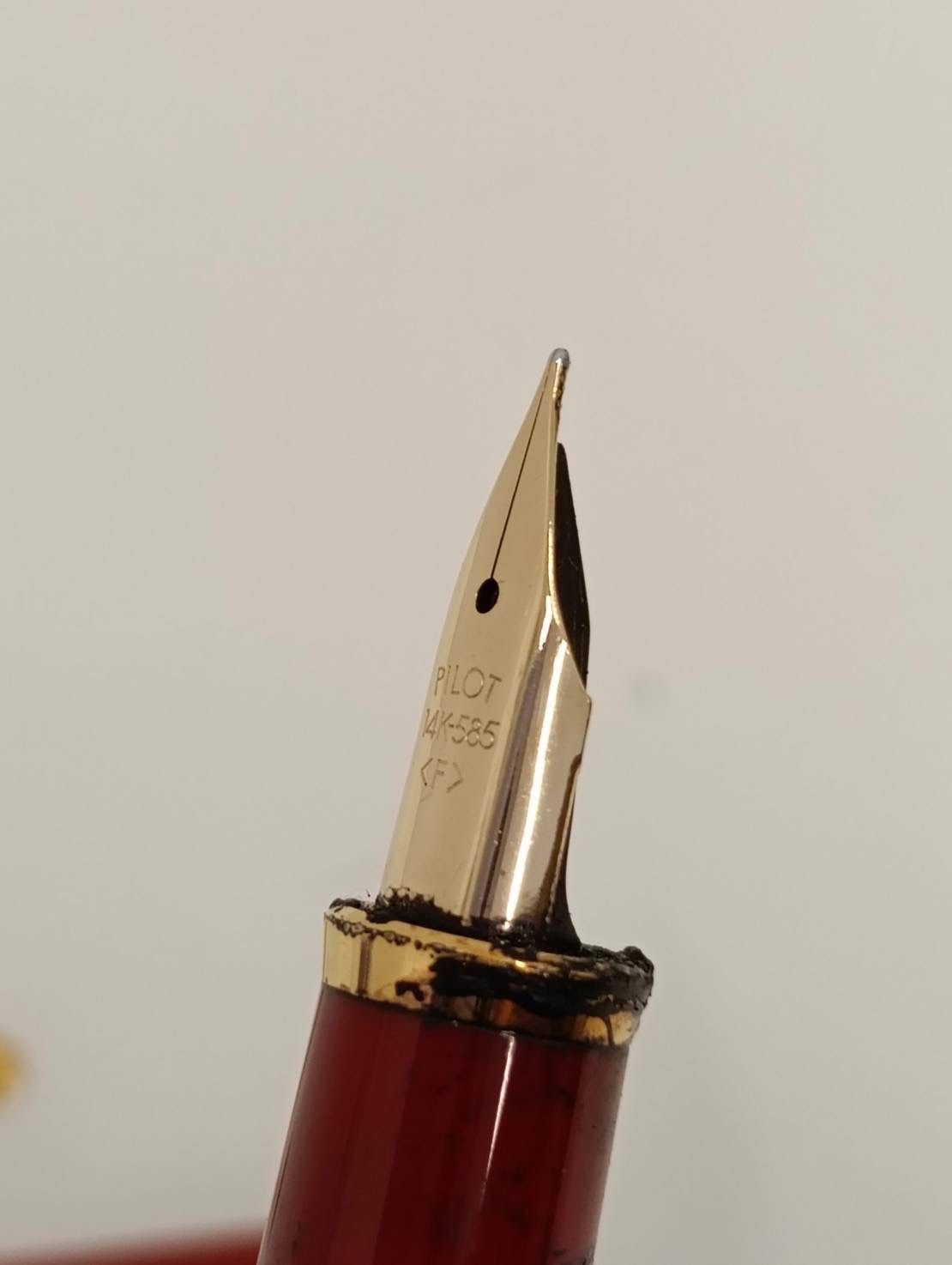 14K刻印あり 美品 PILOT パイロット 万年筆 ペン先 14K-585 10 M 中字 ☆