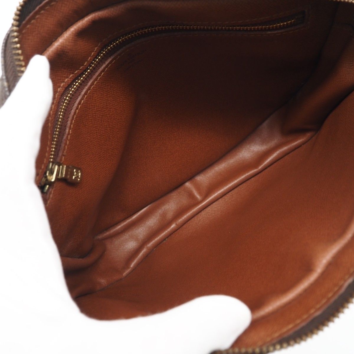 Buy from Japan Easily