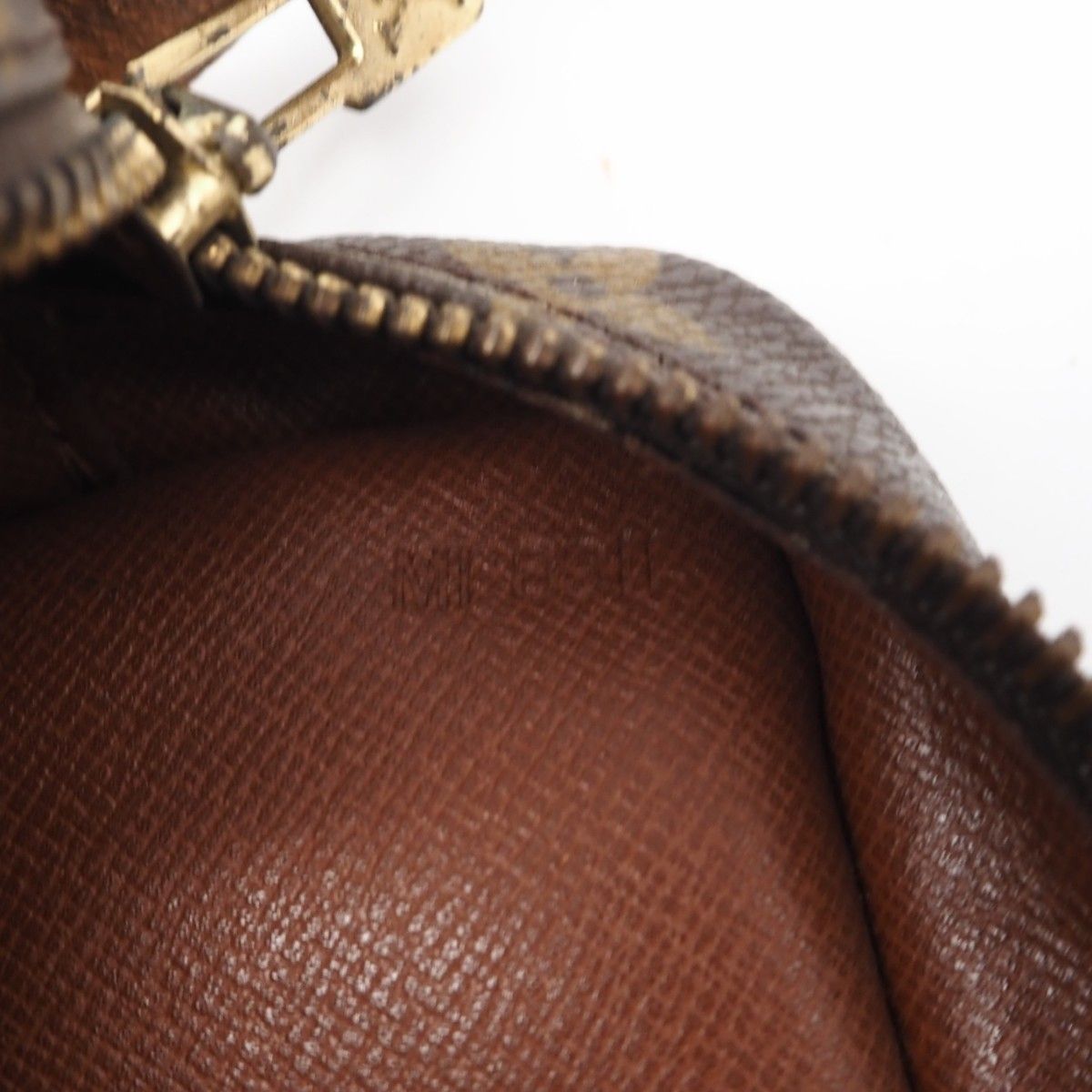 Buy from Japan Easily