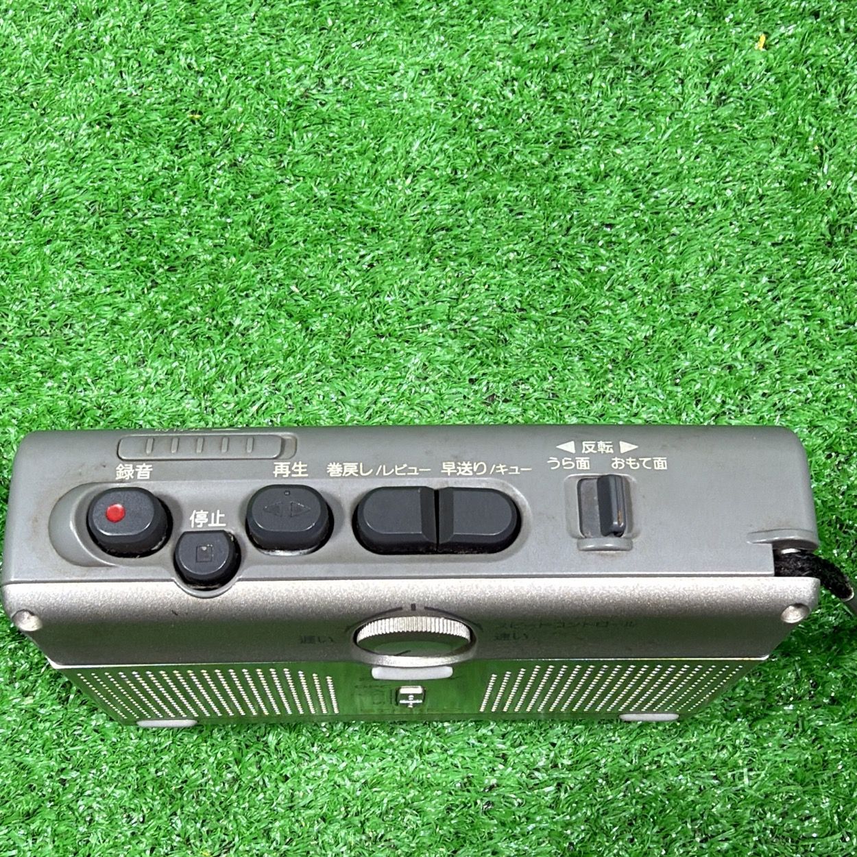 電池通電確認済/現状品】SONY TCS-600 シルバー ステレオカセット