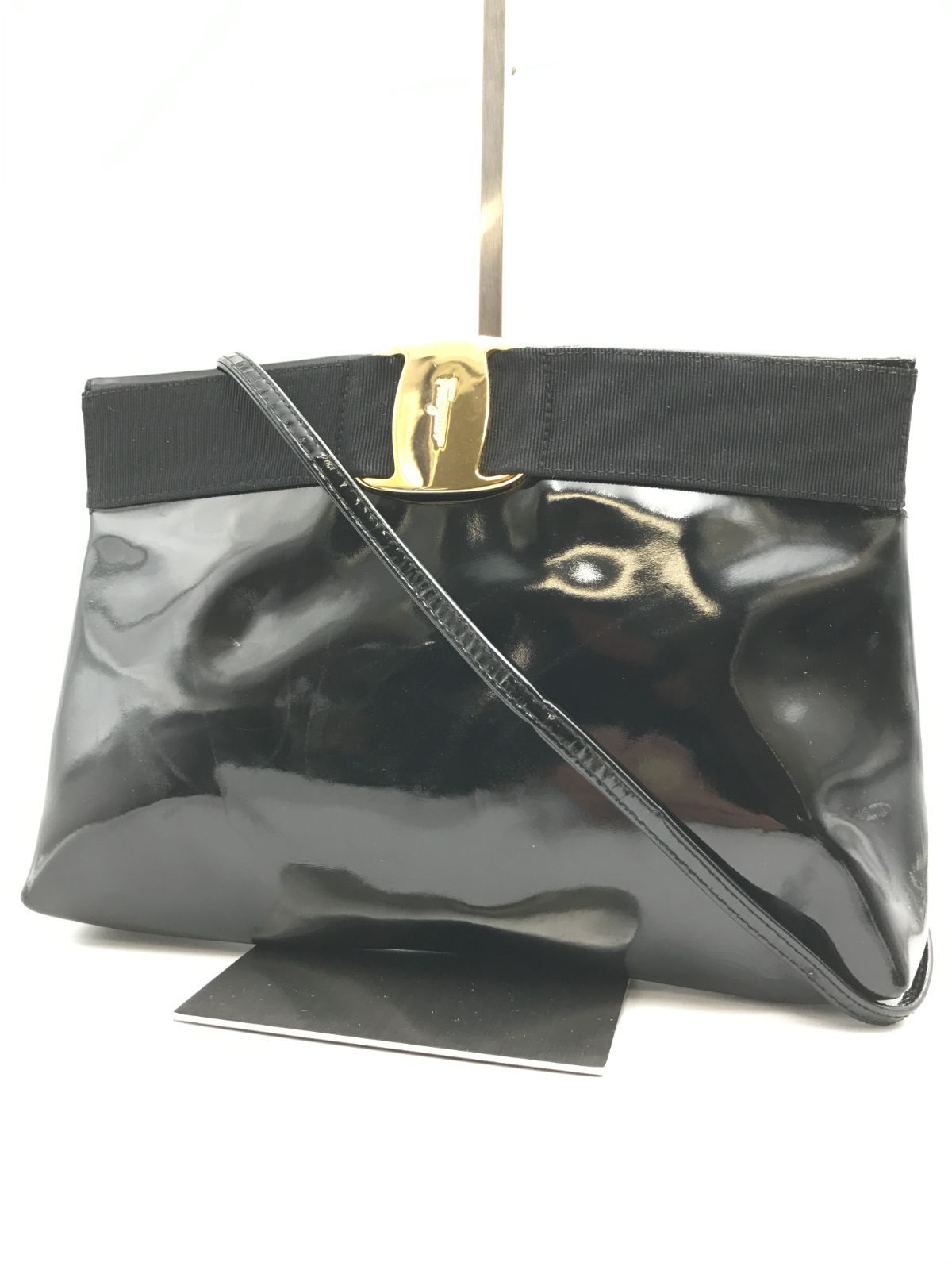 Salvatore Ferragamo フェラガモ ショルダーバッグ ヴァラリボン
