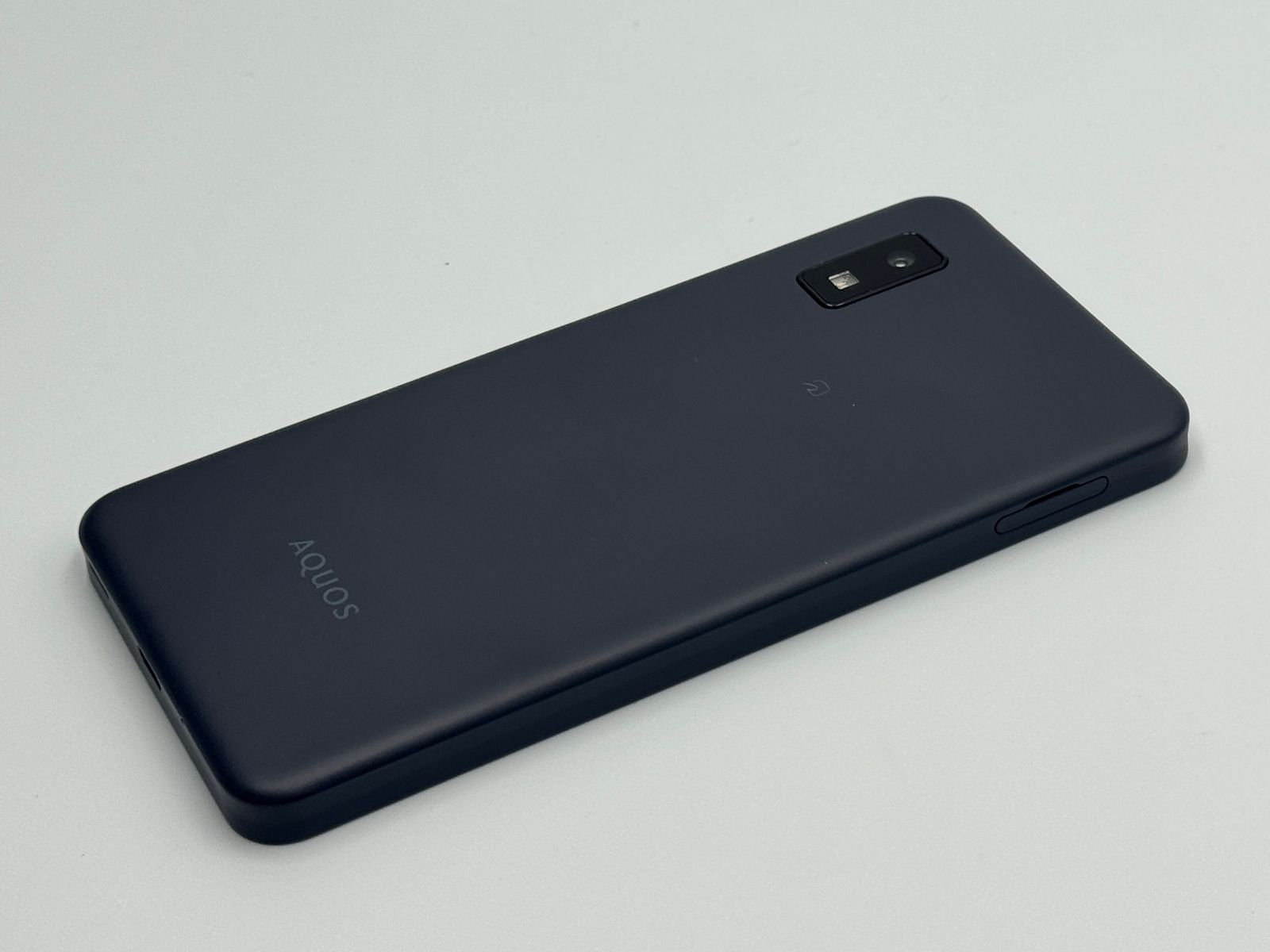 中古C】AQUOS wish3 A303SH ブラック SIMフリー 白ロム