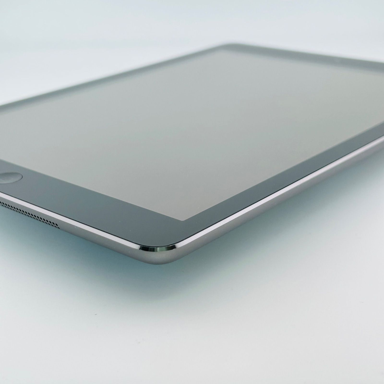 Wi-Fi iPad Air 第1世代 本体 16GB シルバー 電池良好 オフィシャル通販