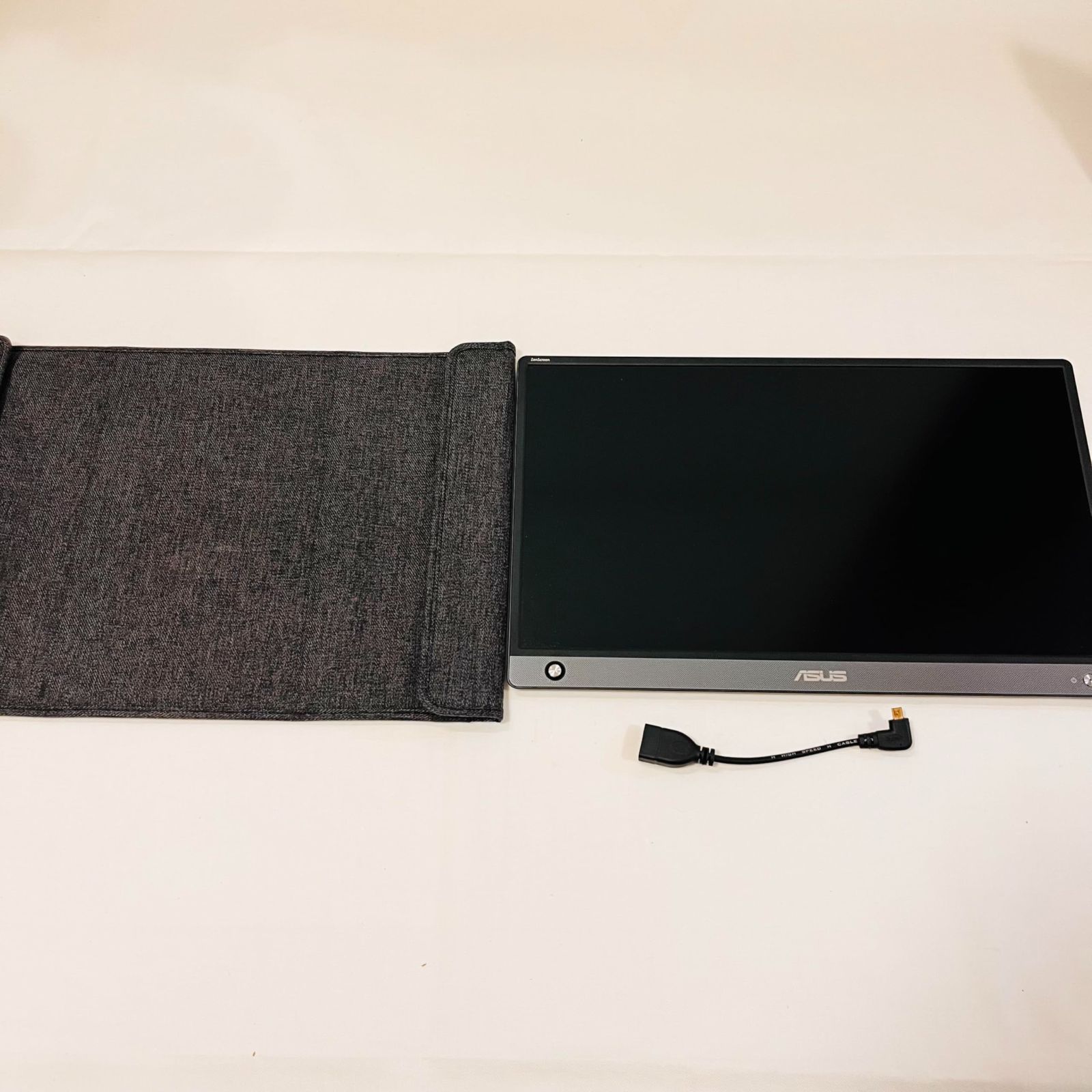 ASUS MB16AH-J 15.6