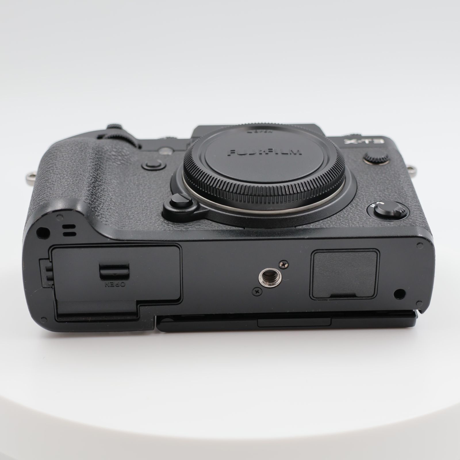 □シャッター数5164枚！良品□ FUJIFILM X-T3 ボディ ブラック ミラー 