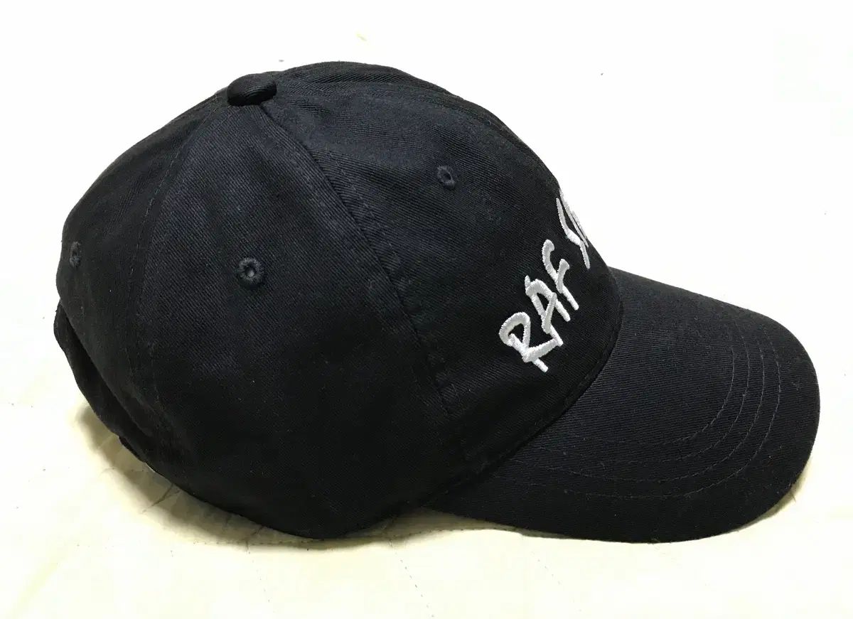RAF SIMONS ラフ シモンズ ベースボールキャップ (ブラック) - メルカリ