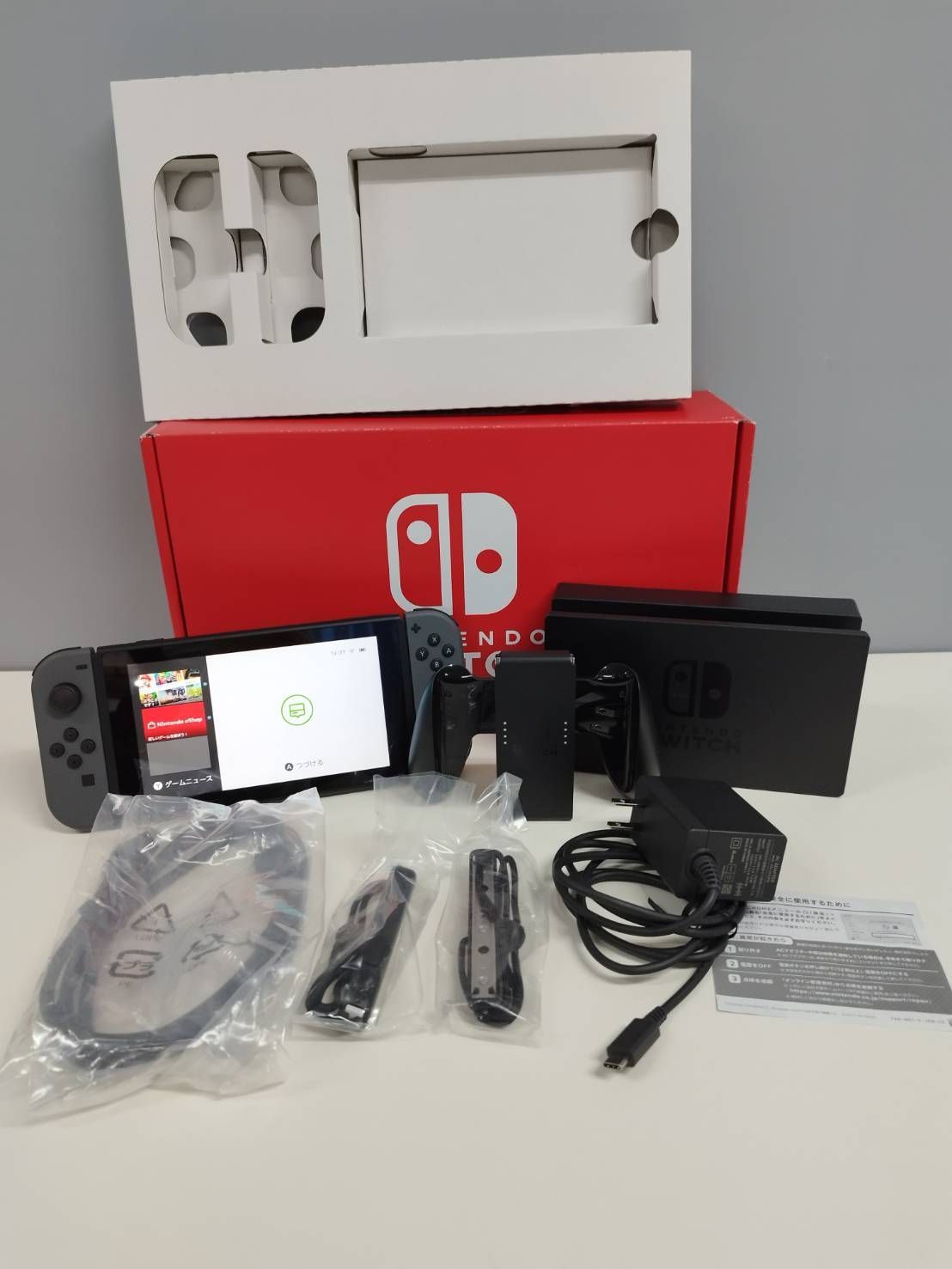 良品】Nintendo Switch 本体 HAC-001(-01)/2021年製/バッテリー強化版 