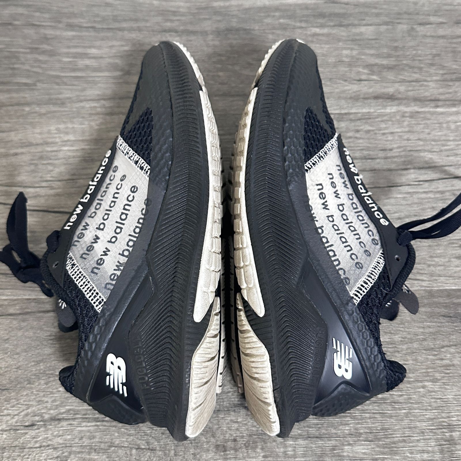 New Balance ニューバランス FuelCell FLITE フューエルセルフライト 