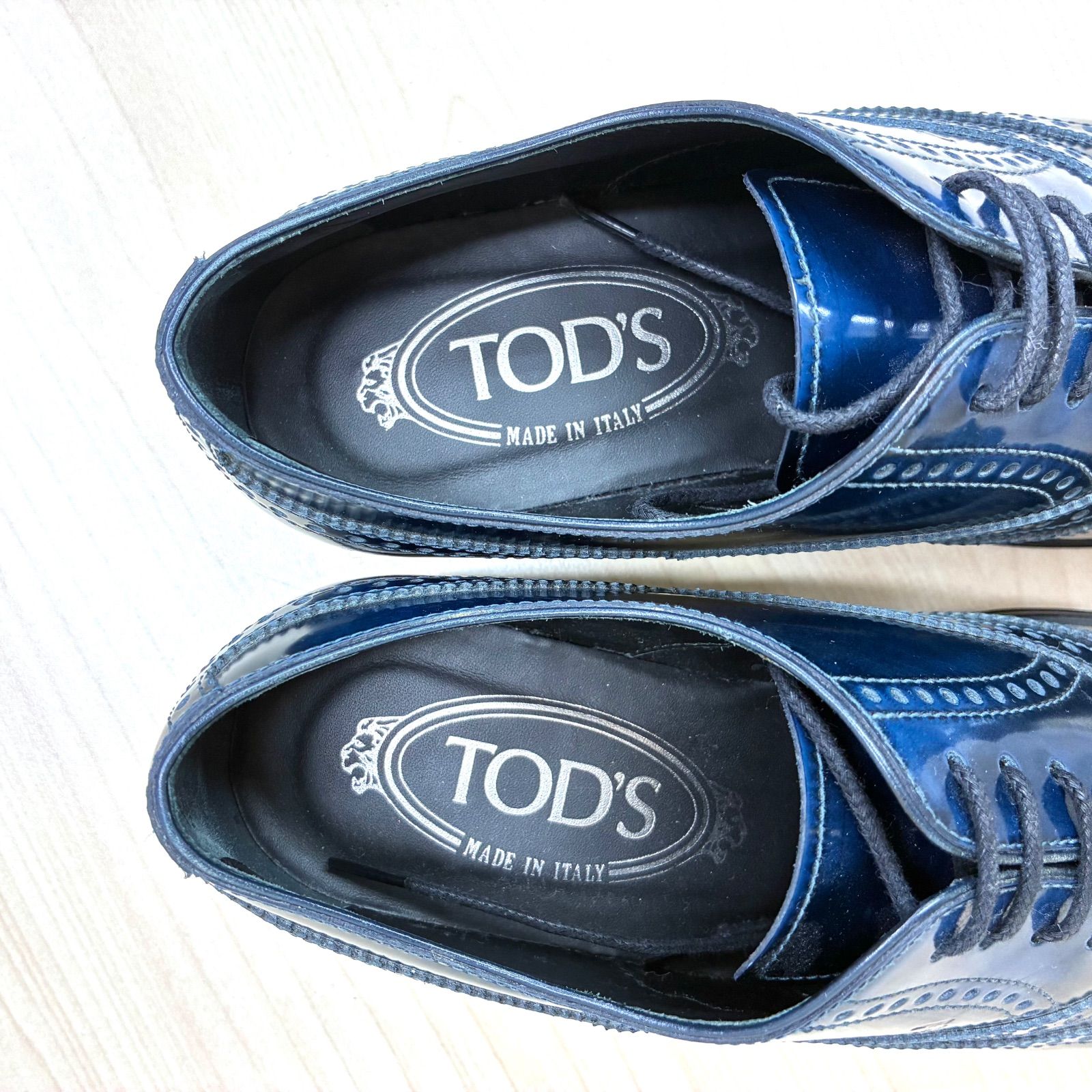 トッズ TOD