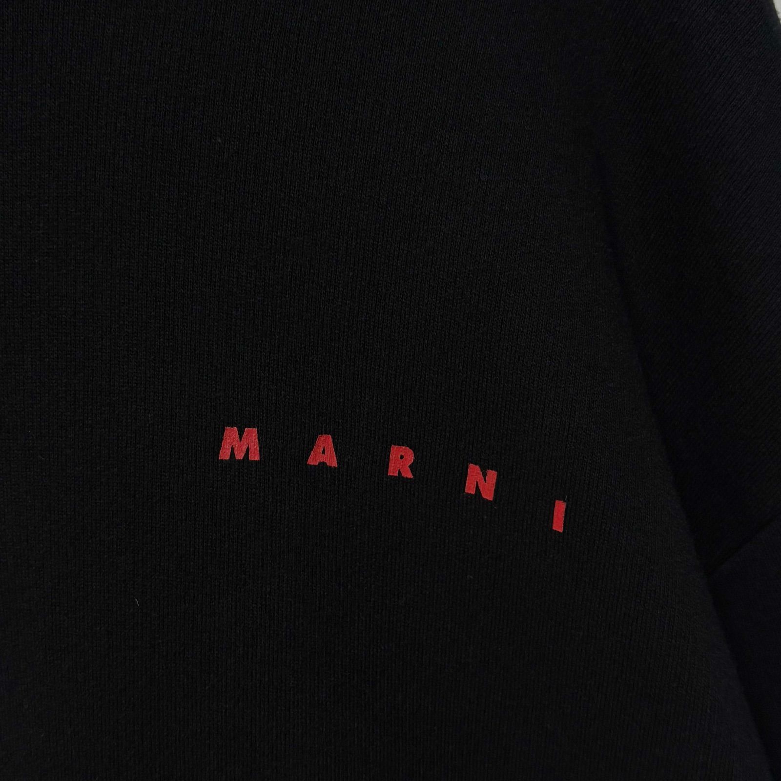 美品 MARNI マルニ パーカー フラワーバックプリント 黒 48 イタリア製 メンズ 美品 MARNI マルニ パーカー フーディ フラワーバックプリント