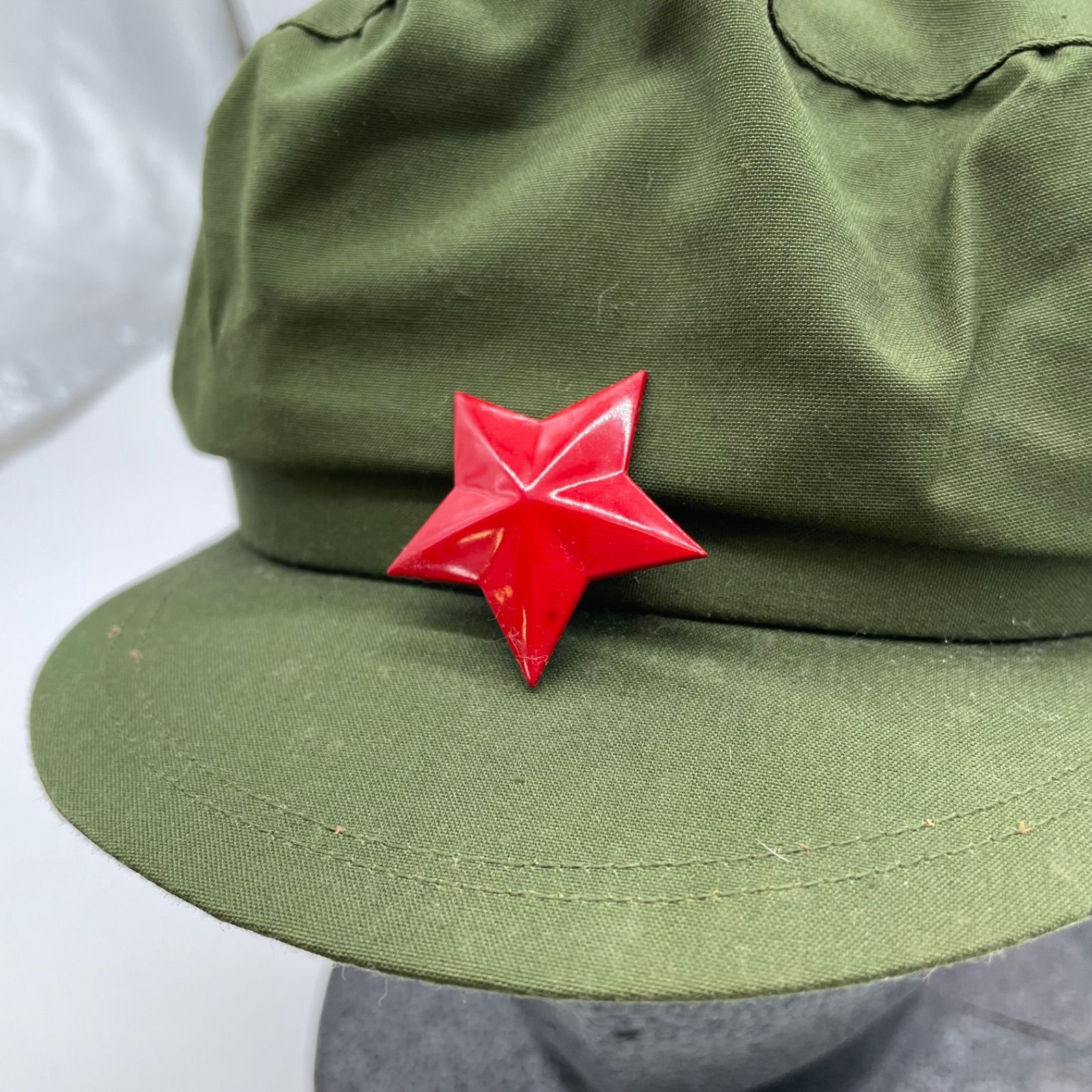 軍帽 赤と緑 星バッジ付き 帽子ケース付き Y-569】中国軍 ミリタリーキャップ グリーン 赤星 帽子 サイズ57cm