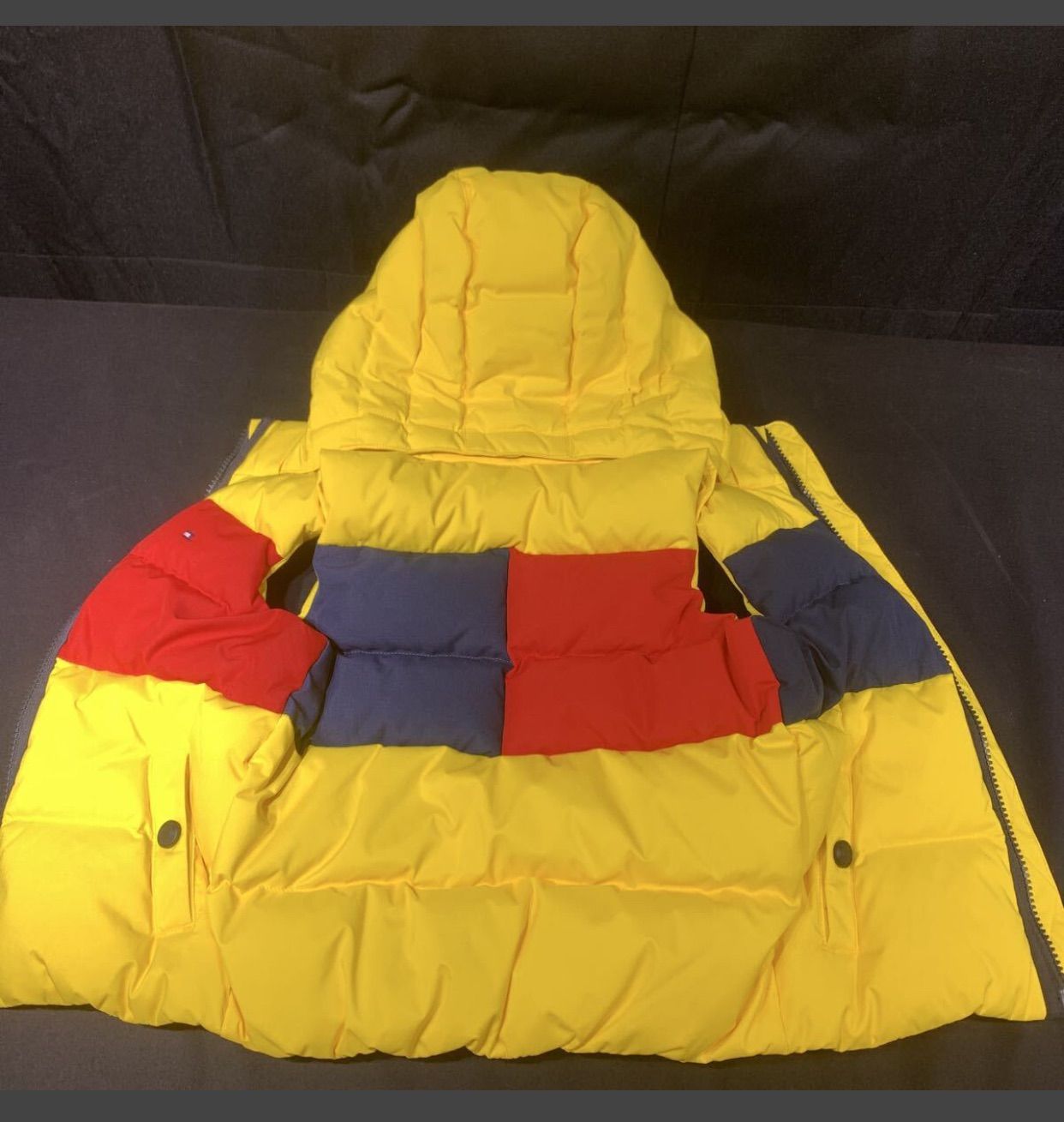 4)H21【使用感少なめ】TOMMY HILFIGER トミーヒルフィガー ダウン 