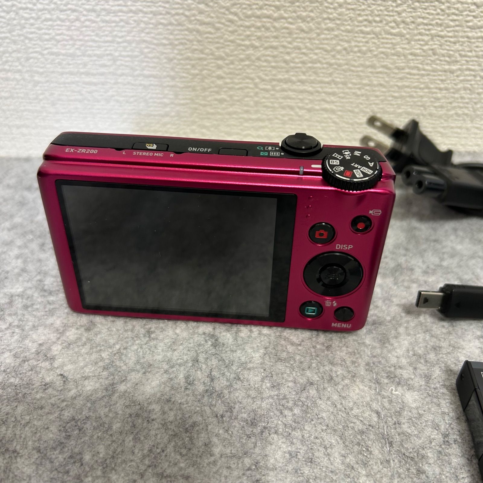 CASIO EXILIM EX-ZR200 ワインレッド デジカメ コンデジ デジタル 