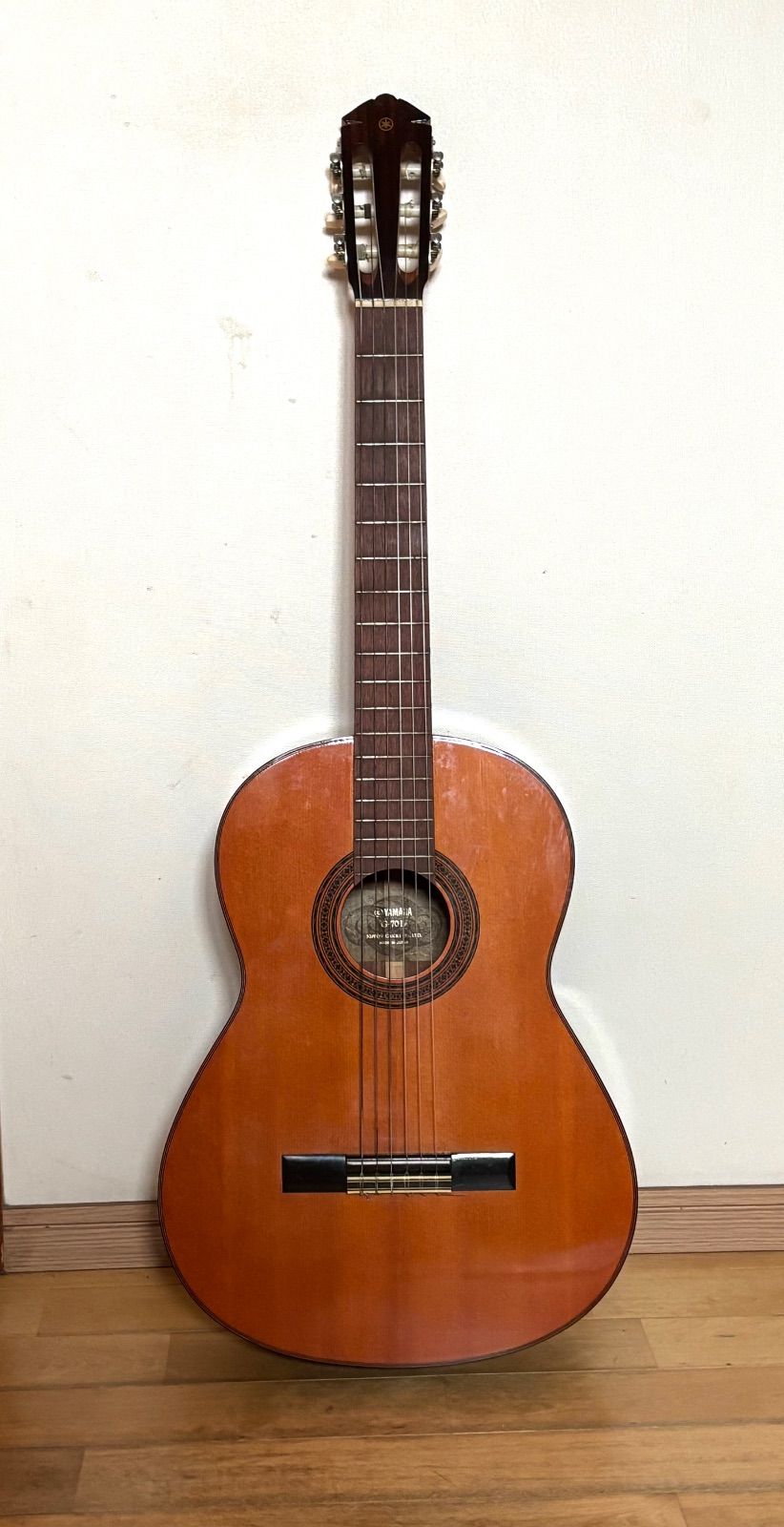 YAMAHA Yamaha G-70D classical guitar vintage string instrument current condition