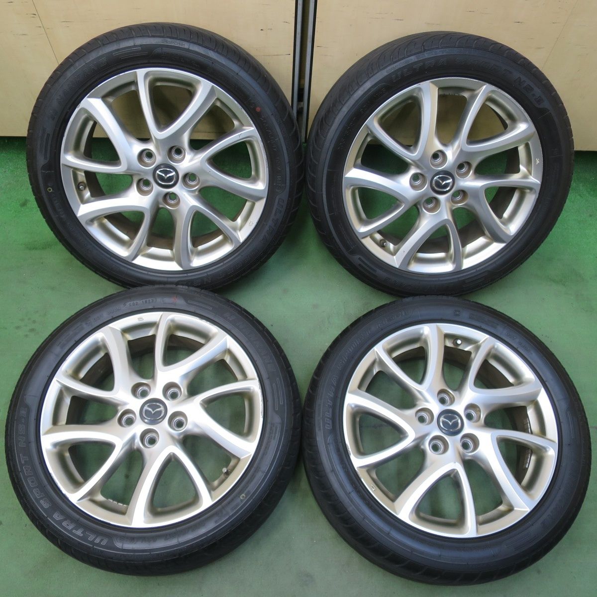 バリ溝！23年！9.5分☆マツダ アクセラ プレマシー 等 純正 205/50R17 